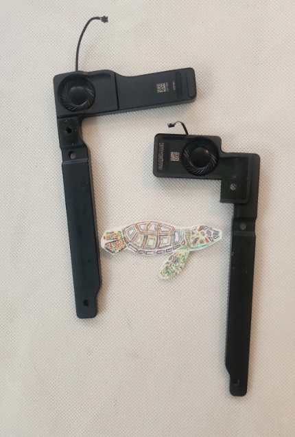MacBook Air 13.3" A1466 2012 Original Internal L & R Speakers Se